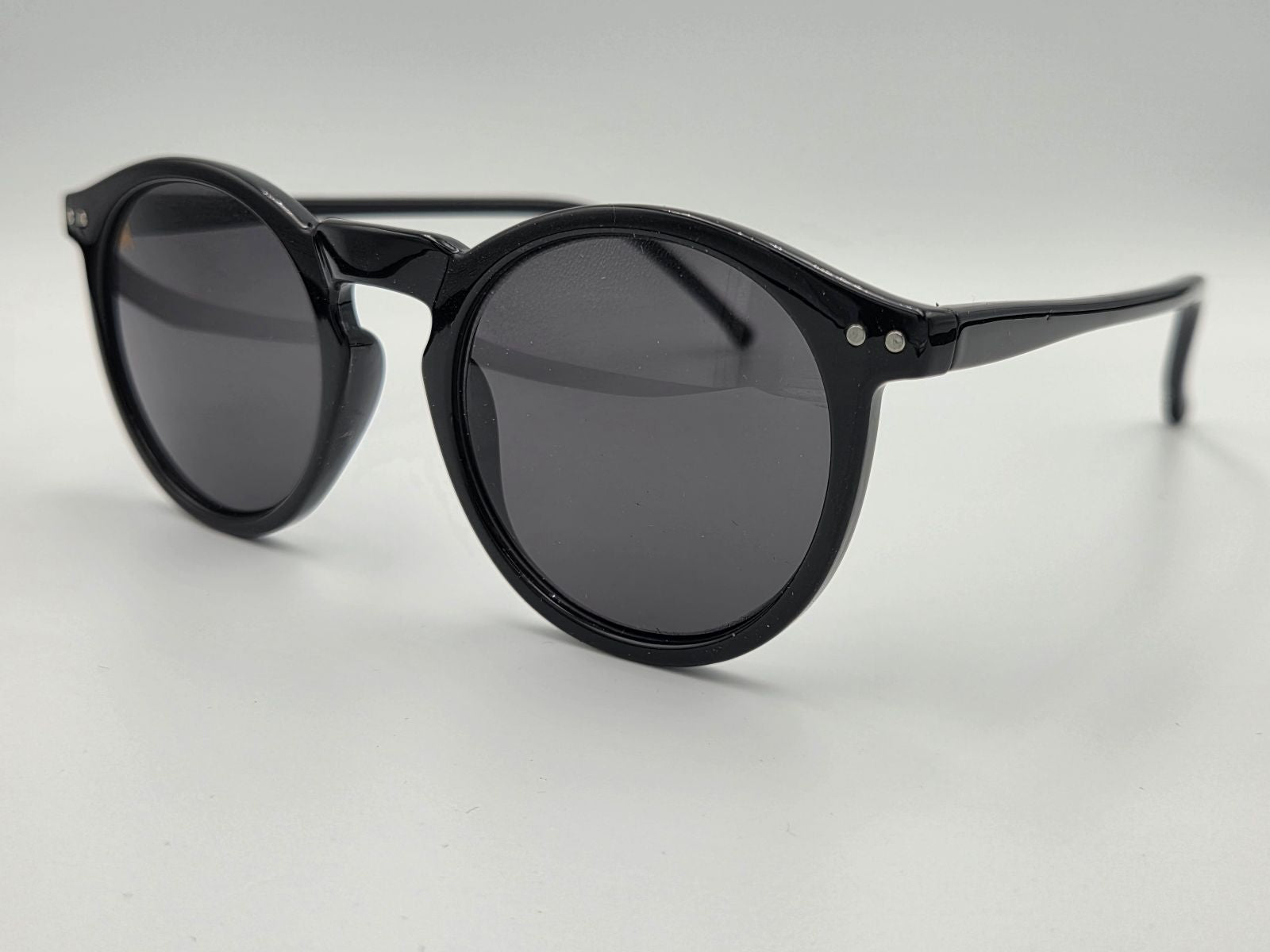 Theros Black