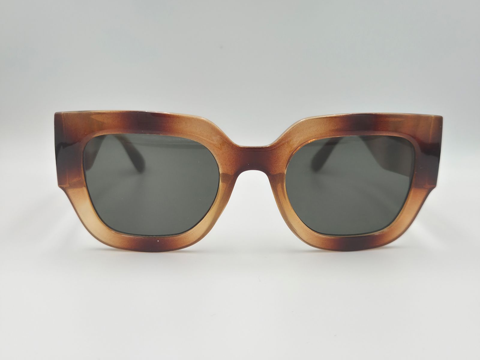 Iris Brown