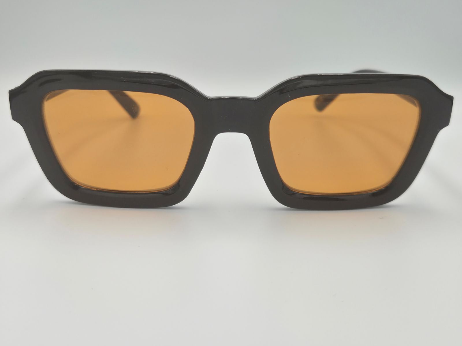 Cassandra Orange