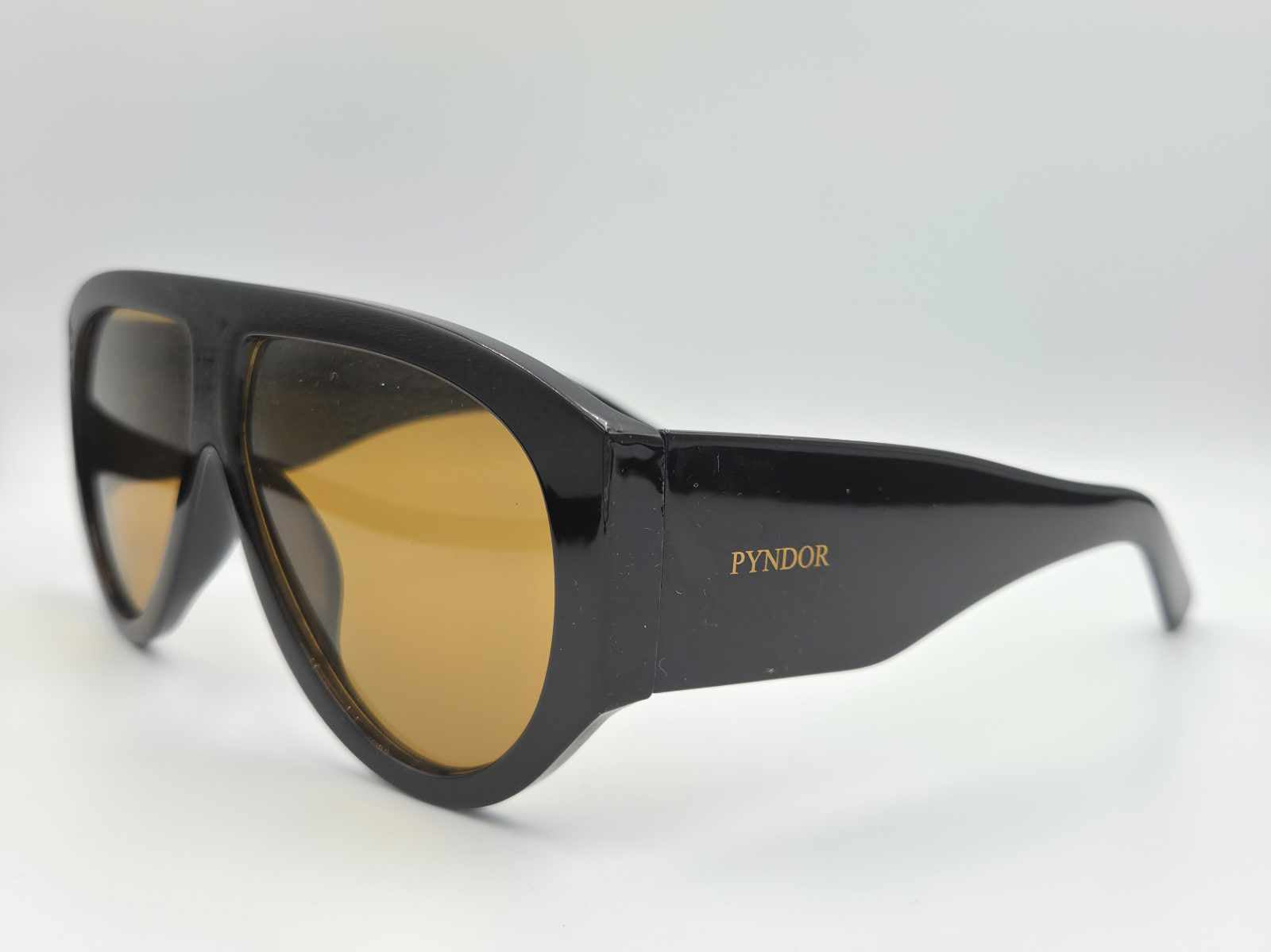 Amazon Brown